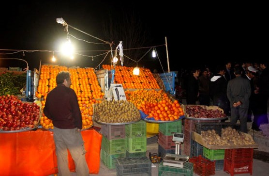 تمهیدات مسئولان اردبیل برای ساماندهی میوه فروشان سیار