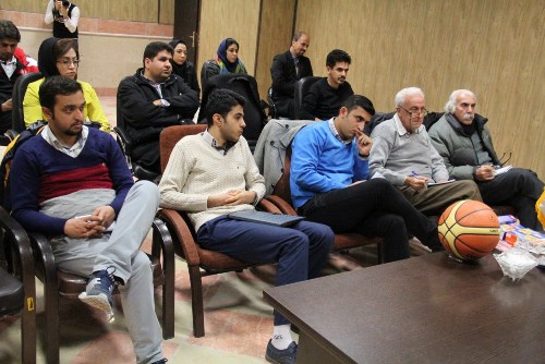 ما نه برای قهرمانی، بلکه برای خوشحالی مردم تلاش می کنیم