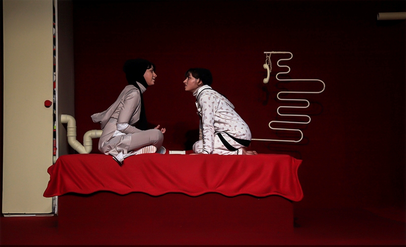 اجرای تئاتر آمریکایی در فرهنگسرای امام رضا (ع) مشهد + عکس اجرای تئاتر آمریکایی در فرهنگسرای امام رضا (ع) مشهد + عکس