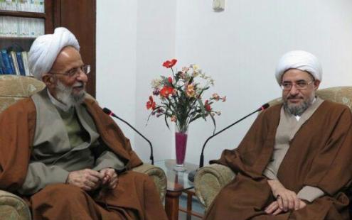 دیدار آیت الله اراکی و آیت الله مصباح یزدی