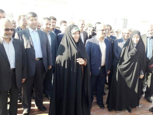 حضور مدیرعامل ایرالکو در خط مقدم استقبال از خانم ابتکار باعث تاسف بود حضور مدیرعامل ایرالکو در خط مقدم استقبال از خانم ابتکار باعث تاسف بود