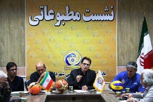 تحقیق و تفحص از باشگاه شهرداری اراک امری مبارک است