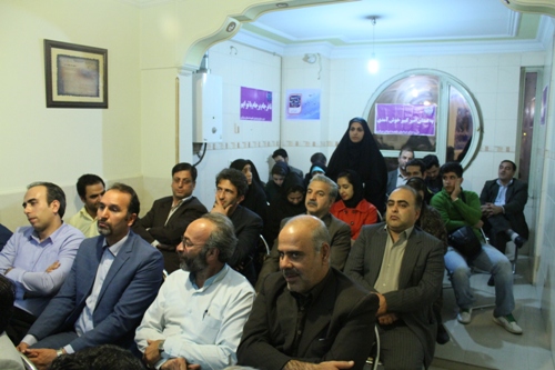 گزارش تصویری نشست مطبوعاتی صادق خرازی رئیس شورای مرکزی حزب ندای ایرانیان در سفر به اراک