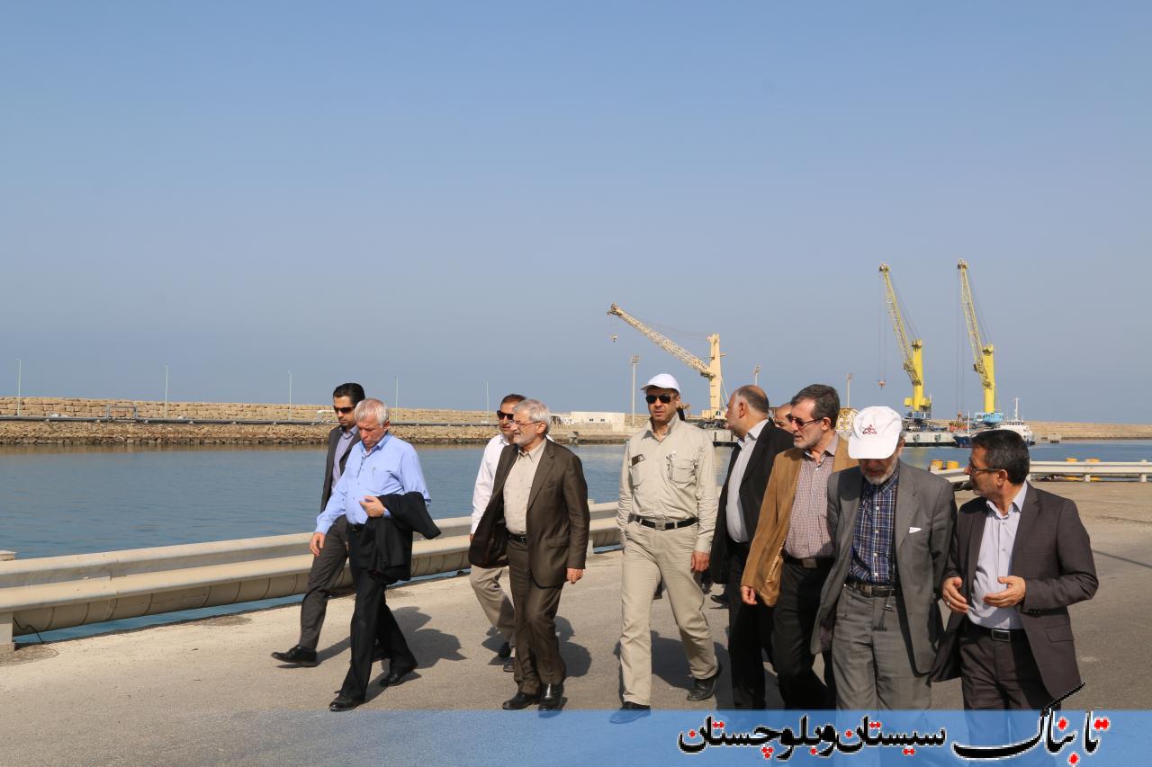 بازدید سرمایهگذاران بزرگترین طرح صنعتی جنوب شرق کشور از چابهار/ گزارش تصویری بازدید سرمایهگذاران بزرگترین طرح صنعتی جنوب شرق کشور از چابهار/ گزارش تصویری
