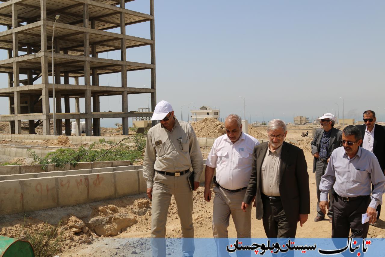 بازدید سرمایهگذاران بزرگترین طرح صنعتی جنوب شرق کشور از چابهار/ گزارش تصویری بازدید سرمایهگذاران بزرگترین طرح صنعتی جنوب شرق کشور از چابهار/ گزارش تصویری