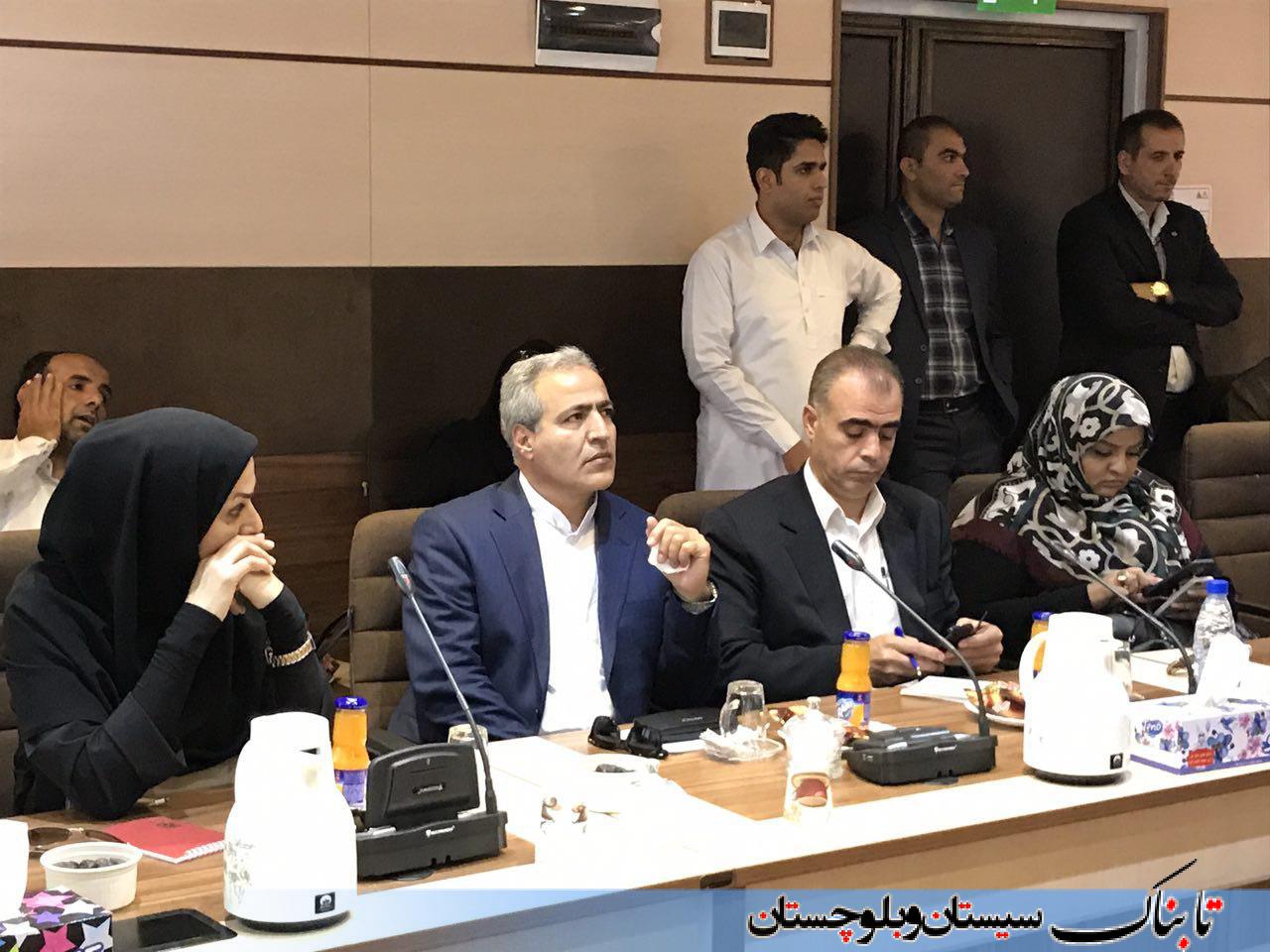 یازدید ترکان از سومین قطب پتروشیمی در منطقه آزاد چابهار + تصاویر