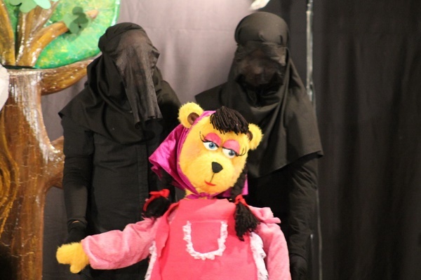 آغاز رقابت گروه‌های نمایشی در هجدهمین جشنواره هنرهای نمایشی کانون خوزستان