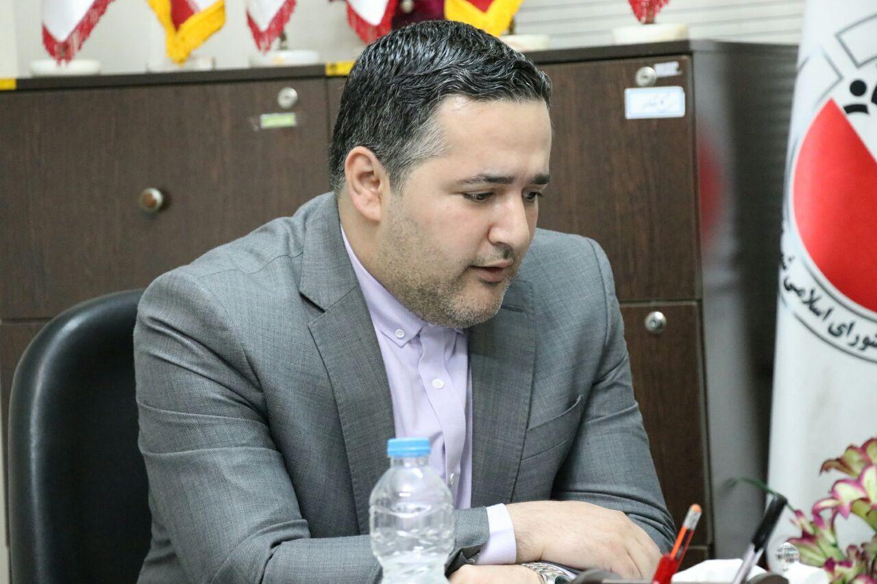 توزیع روزانه 1000 ماسک توسط شهرداری لنگرود / ادامه عملیات گندزدایی در سطح شهر توزیع روزانه 1000 ماسک توسط شهرداری لنگرود / ادامه عملیات گندزدایی در سطح شهر