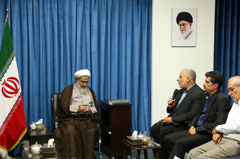 یشترین آسیب پذیری کشور در حوزه اقتصادی