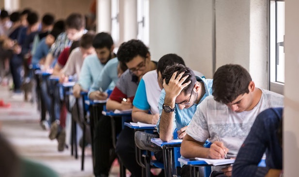 نتایج اولیه کنکور ۹۸ چهارشنبه منتشر می شود نتایج اولیه کنکور ۹۸ چهارشنبه منتشر می شود