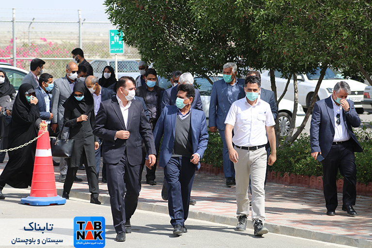 خبرهای خوب برای برق سیستان و بلوچستان؛ بخش بزرگی از مشکلات برق استان تا 2سال دیگر حل خواهند شد/ بازدید مدیرعامل شرکت برق منطقهای سیستان و بلوچستان از پتروشیمی مکران/ طرحهای بزرگ ملی در سیستان و بلوچستان مشکل برق نخواهند داشت خبرهای خوب برای برق سیستان و بلوچستان؛ بخش بزرگی از مشکلات برق استان تا 2سال دیگر حل خواهند شد/ بازدید مدیرعامل شرکت برق منطقهای سیستان و بلوچستان از پتروشیمی مکران/ طرحهای بزرگ ملی در سیستان و بلوچستان مشکل برق نخواهند داشت