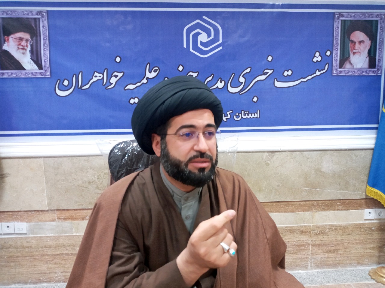 اعلام زمان ثبت نام حوزه های علمیه خواهران / دو یادگار گرانبهای امام هادی (ع) / شبکه مخفی وکلای امامان در مدیریت امور شیعه / افتخاری : حوزه علمیه ستاد انتخاباتی هیچکس نخواهد بود