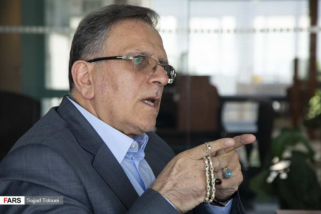 پیشنهاد دهنده نرخ  ارز ۴۲۰۰ تومانی کیست؟ جهانگیری، سیف یا پورابراهیمی؟