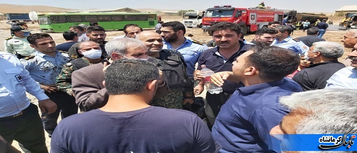 آتش سوزی ٨ دستگاه خودرو در دولت آباد ۴ مصدوم بر جای گذاشت آتش سوزی ٨ دستگاه خودرو در دولت آباد ۴ مصدوم بر جای گذاشت