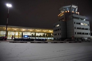 باند اصلي فرودگاه مشهد عملياتي و بازگشايي شد