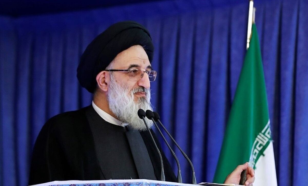 انقلاب اسلامی دست قدرت های بزرگ را از ایران کوتاه کرد انقلاب اسلامی دست قدرت های بزرگ را از ایران کوتاه کرد