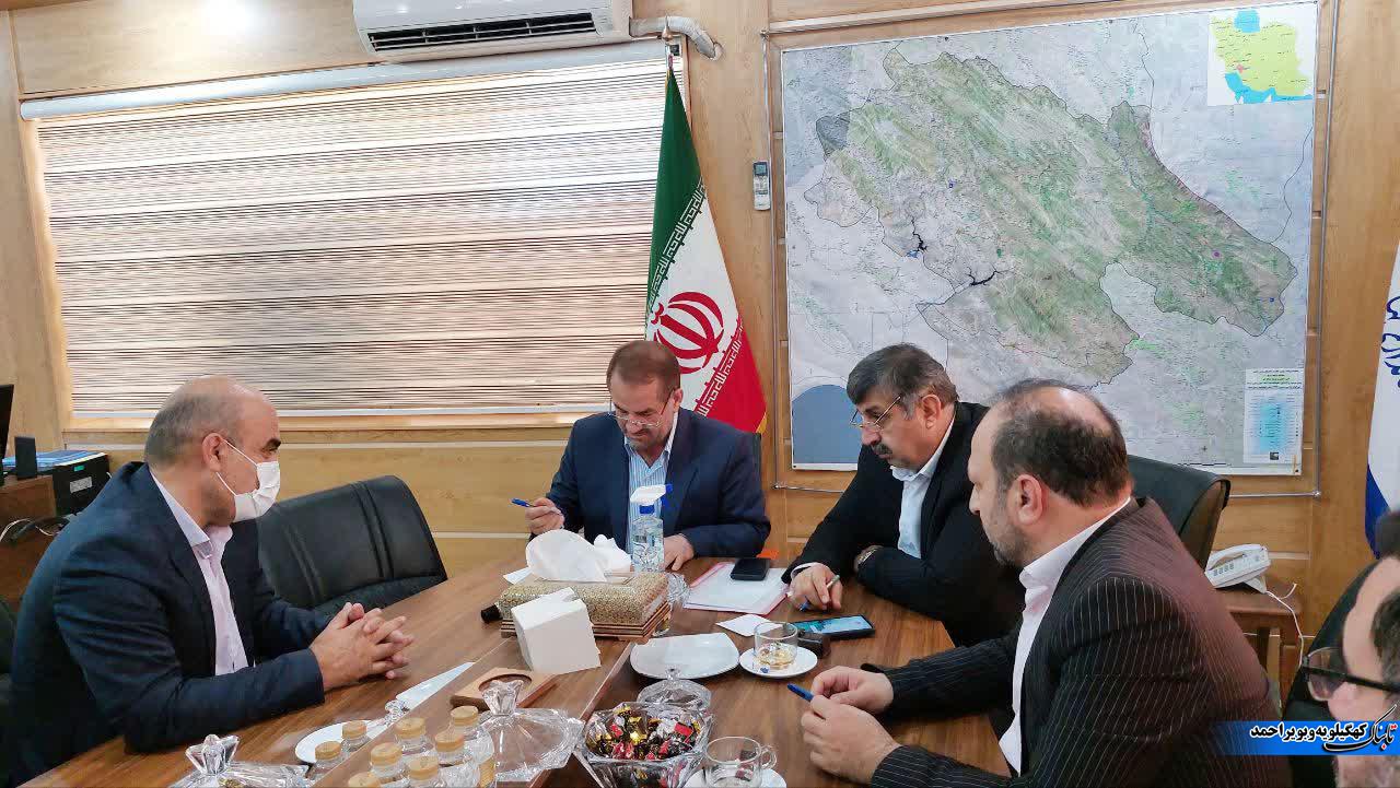 اشتغال مهمترین درخواست مردم از نماینده عالی دولت در استان / احمدزاده : اختیاری برای استخدام بدون آزمون نداریم اشتغال مهمترین درخواست مردم از نماینده عالی دولت در استان / احمدزاده : اختیاری برای استخدام بدون آزمون نداریم