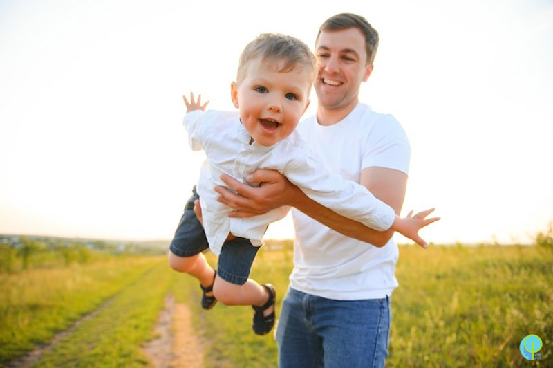 روانشناسی خانواده شاد (8 راهکار) روانشناسی خانواده شاد (8 راهکار)