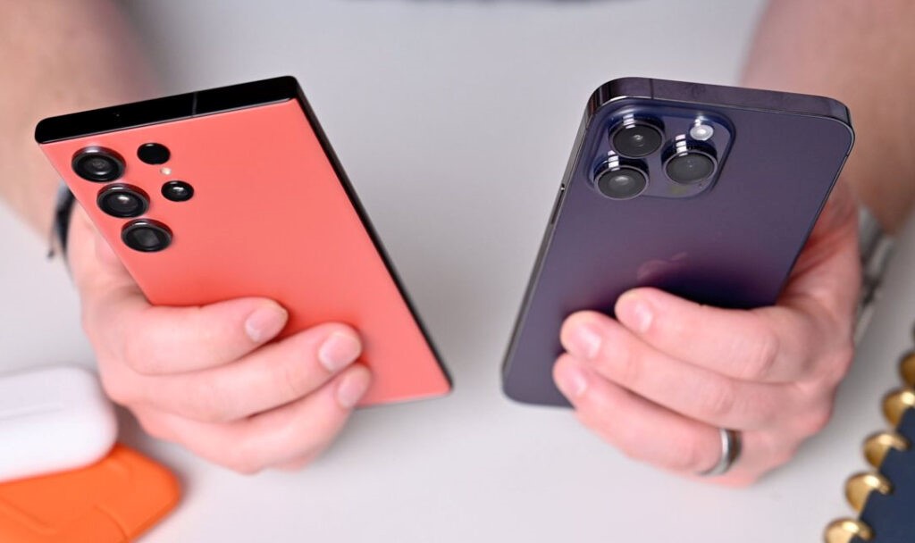 مقایسه گوشی اپل و سامسونگ در سال 1402 مقایسه گوشی اپل و سامسونگ در سال 1402