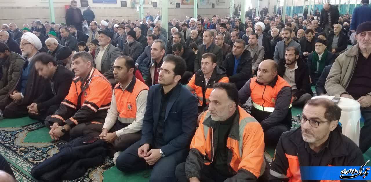 باوجود ائمه‌جمعه زیاد اهل تَسَنُّن در دنیا، فقط رهبران شیعه به غزه کمک و از آنان دفاع می‌کنند