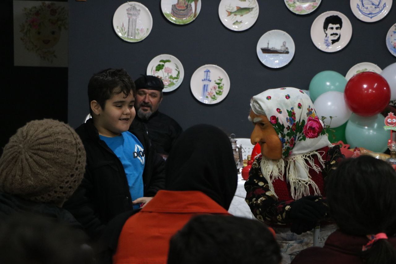 قصههای ننه گولمار رنگ خاطره گرفت+تصاویر قصههای ننه گولمار رنگ خاطره گرفت+تصاویر