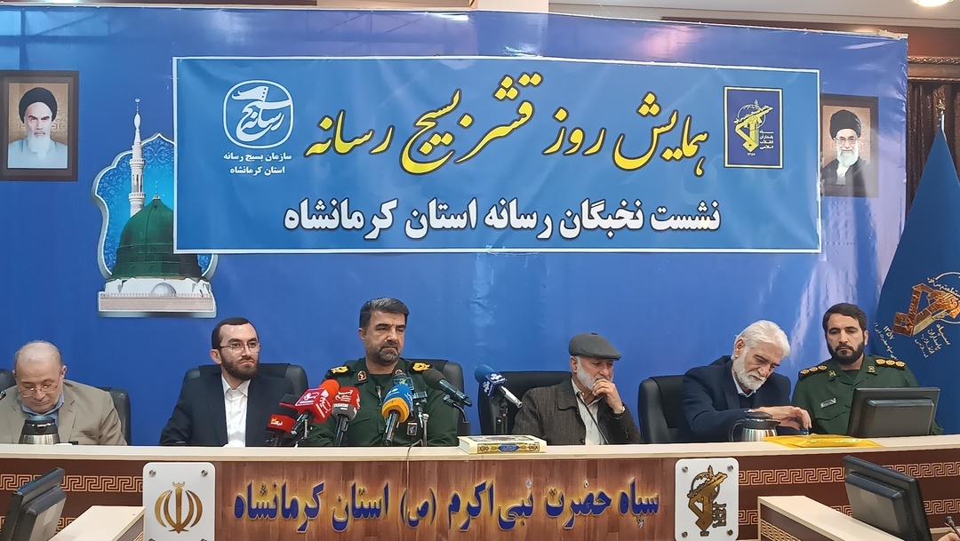 توهم اقتدار دشمن باید توسط رسانهها شکسته شود/رسانهها میتوانند در زمینه جوانی جمعیت تاثیرگذار باشند