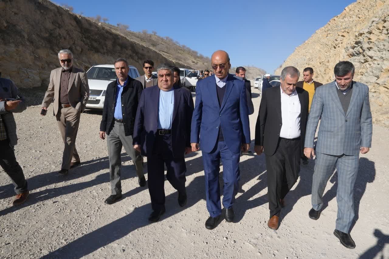 تکمیل جاده ارتباطی گیلانغرب به سومار، راه‌گشای توسعه این شهرستان است