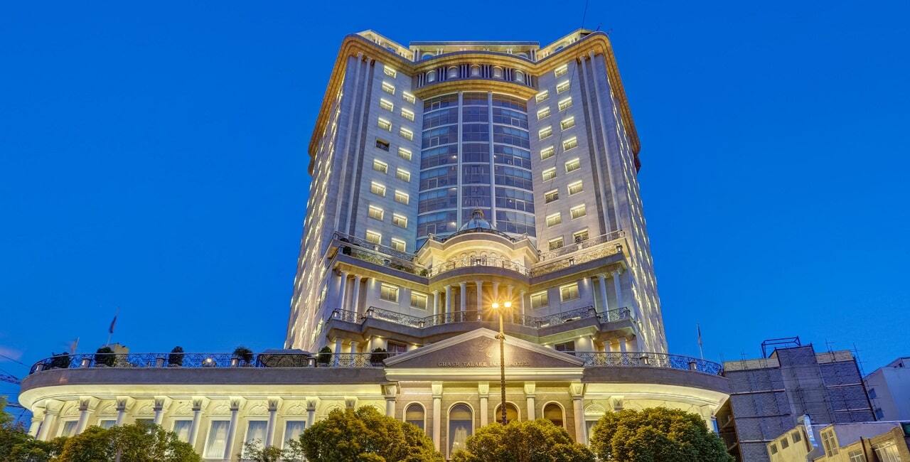 هتل اطلس مشهد یا گلدن پالاس: مقایسهای برای اقامت لاکچری هتل اطلس مشهد یا گلدن پالاس: مقایسهای برای اقامت لاکچری