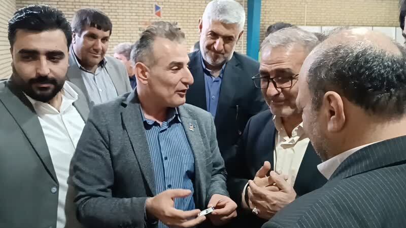 صنعت استان کهگیلویه و بویراحمد نیازمند سرمایه در گردش / واحدهای تولیدی از درآمد تولید برای سرمایه گذاری استفاده کنند+ فیلم