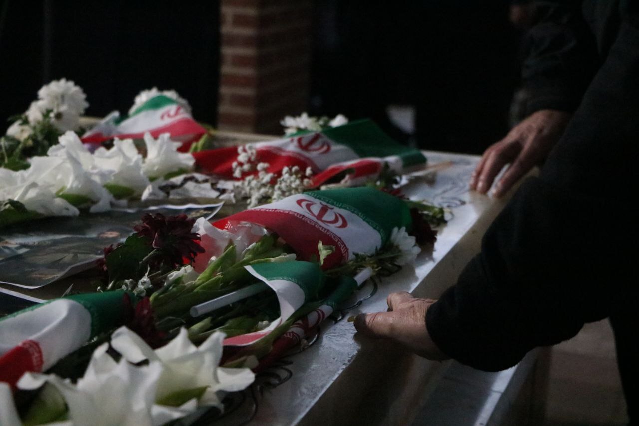 عزاداری ایام فاطمیه و سالروز شهادت میرزا کوچک جنگلی در رشت برگزار شد/ صدوسومین سالگرد میرزاکوچک با حضور شهید خوشنام نورانی شد+تصاویر عزاداری ایام فاطمیه و سالروز شهادت میرزا کوچک جنگلی در رشت برگزار شد/ صدوسومین سالگرد میرزاکوچک با حضور شهید خوشنام نورانی شد+تصاویر