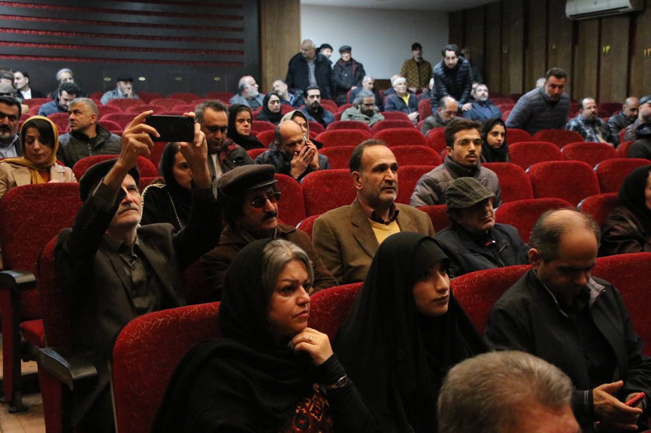 مراسم تشییع پیکر زندهیاد حسین توشه در رشت برگزار شد مراسم تشییع پیکر زندهیاد حسین توشه در رشت برگزار شد