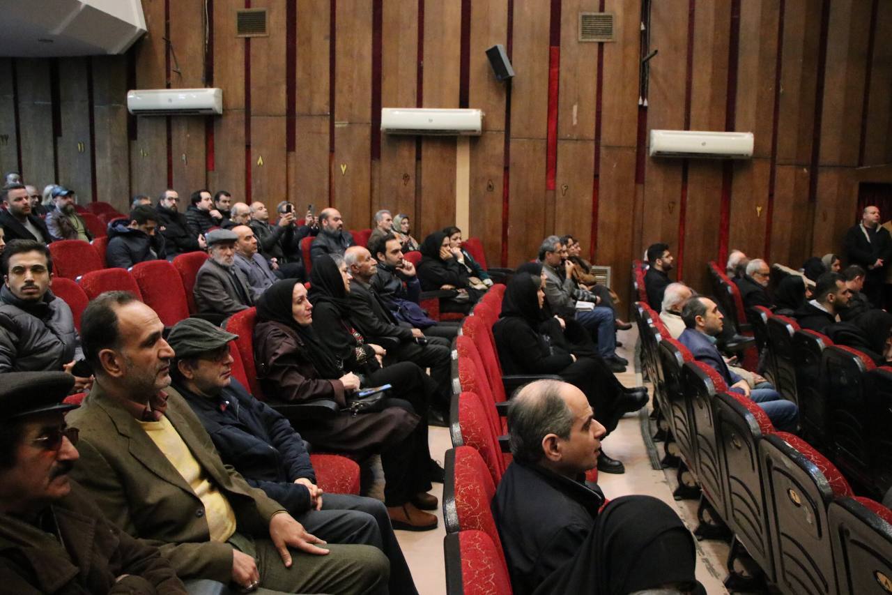 مراسم تشییع پیکر زندهیاد حسین توشه در رشت برگزار شد مراسم تشییع پیکر زندهیاد حسین توشه در رشت برگزار شد