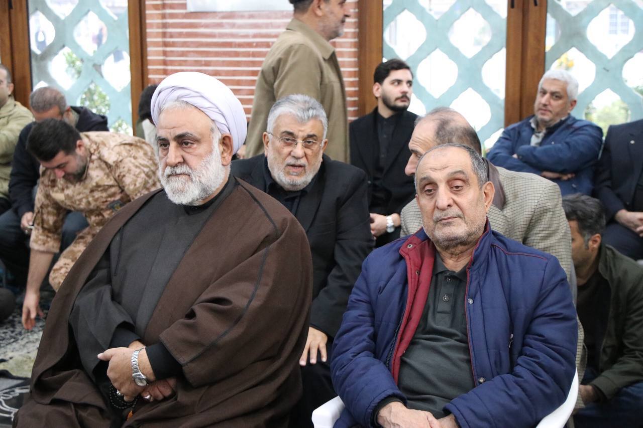 حزن و افتخار، مردم رشت در سوگ شهید امنیت ستوان سوم جمشیدی حزن و افتخار، مردم رشت در سوگ شهید امنیت ستوان سوم جمشیدی