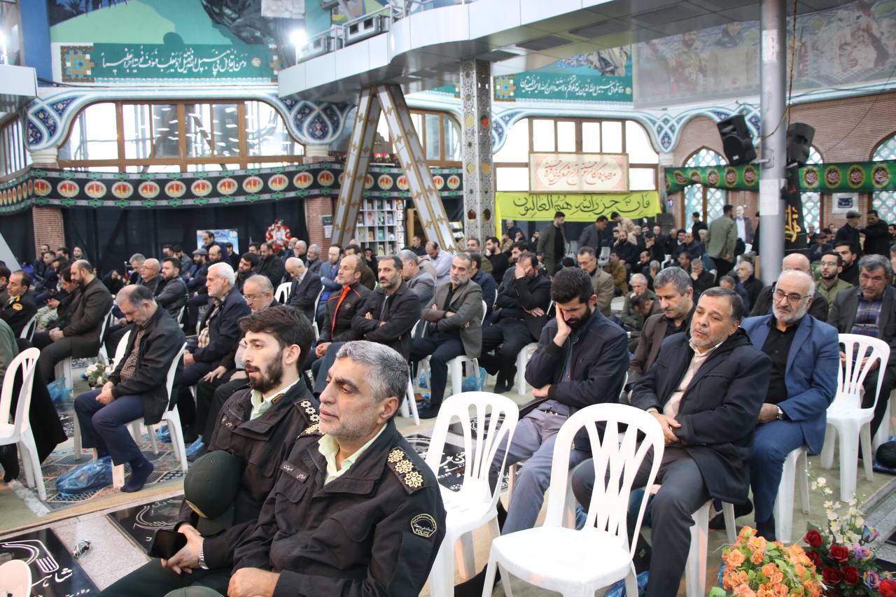 حزن و افتخار، مردم رشت در سوگ شهید امنیت ستوان سوم جمشیدی حزن و افتخار، مردم رشت در سوگ شهید امنیت ستوان سوم جمشیدی