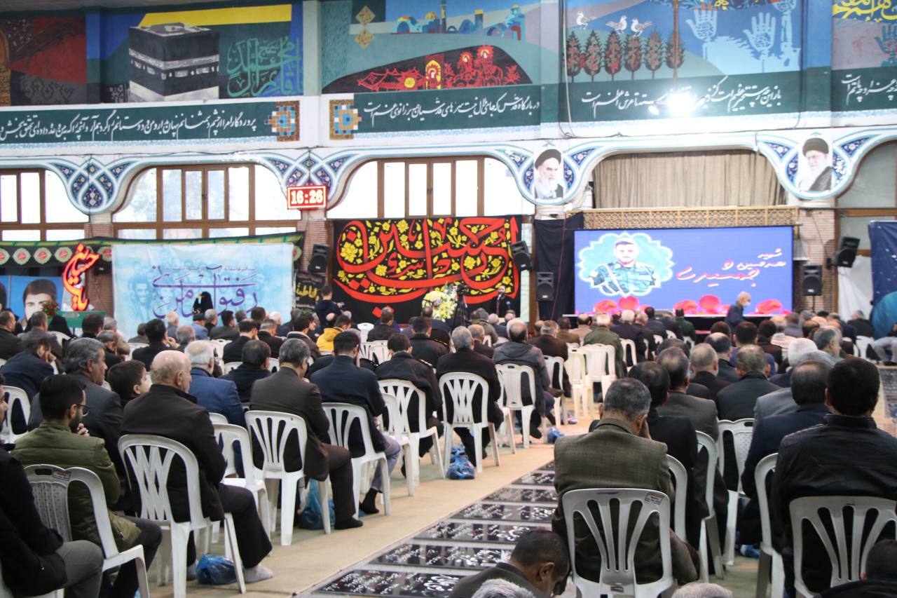 حزن و افتخار، مردم رشت در سوگ شهید امنیت ستوان سوم جمشیدی حزن و افتخار، مردم رشت در سوگ شهید امنیت ستوان سوم جمشیدی