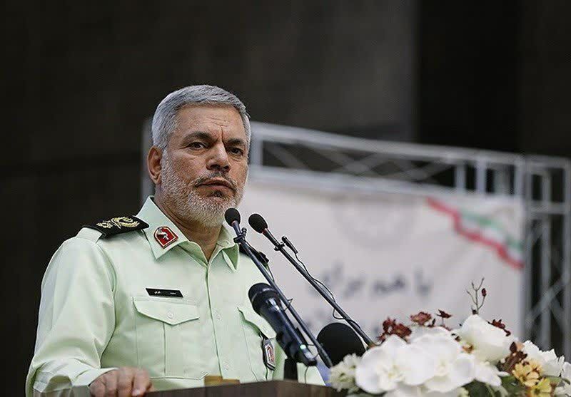 اقامه نماز، اولویت نیرو‌های مسلح برای سلامت جسم و روان است