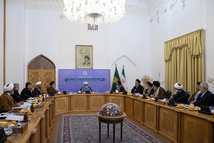 صرفه جویی انرژی اولویت حرم مطهر رضوی است/ شادیهای مشروع در اعیاد ائمه اطهار(ع) باید به جامعه منتقل شود+ گزارش تصویری