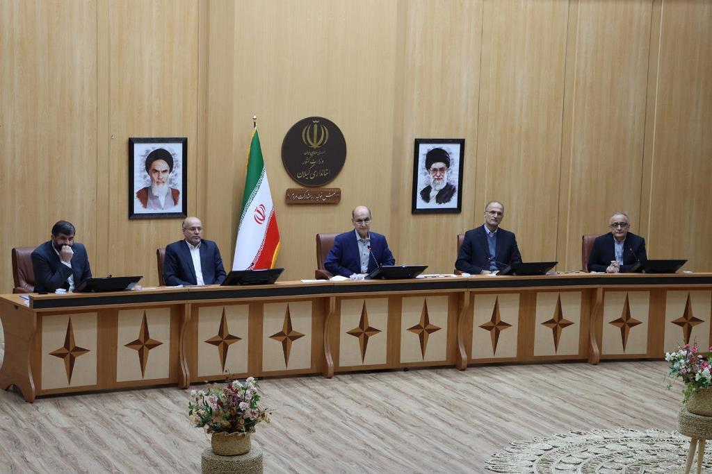 توسعه زیرساختهای انرژی، اولویت صنایع فولادی و سیمانی گیلان باشد