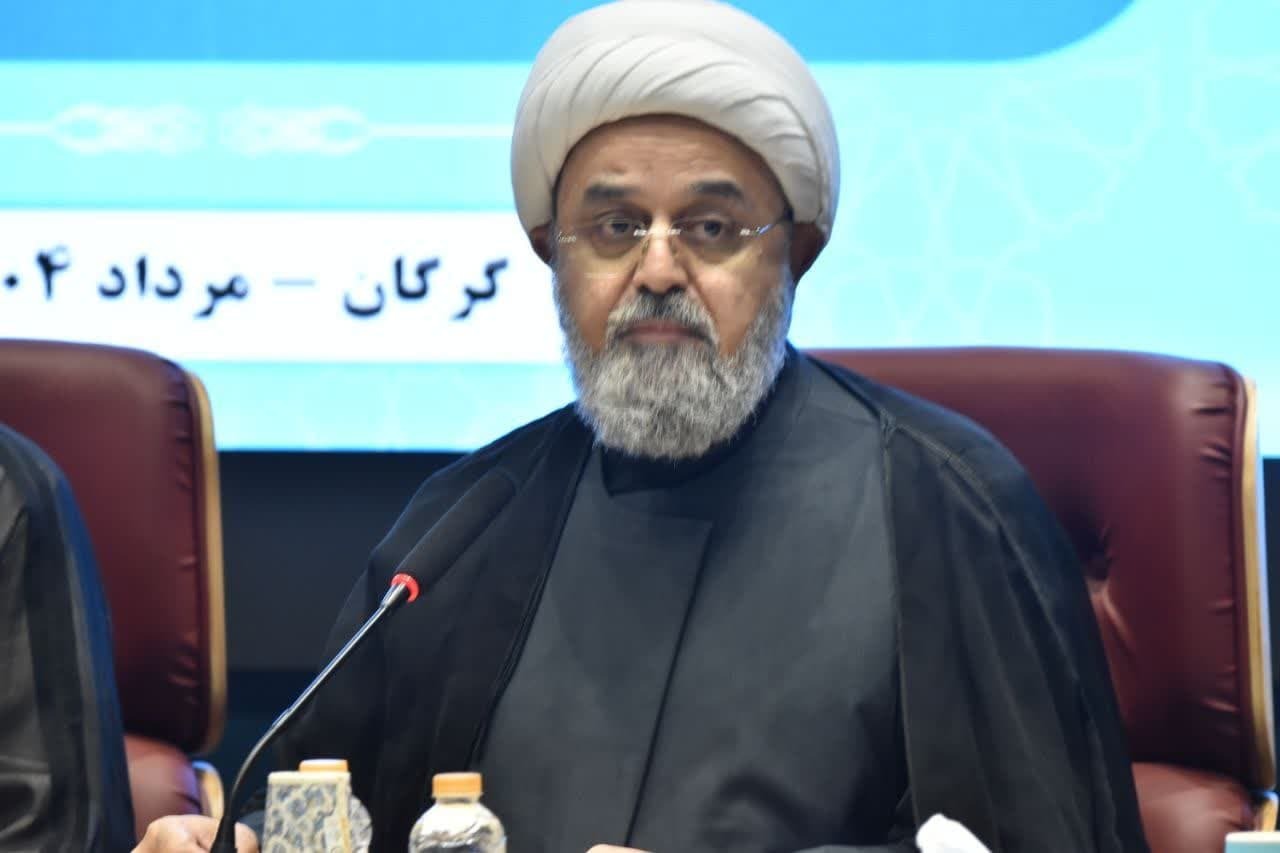 به یک ادبیات جدید در حوزه وحدت نیاز داریم/ وحدت گرایی ما به جهان صادر شده است