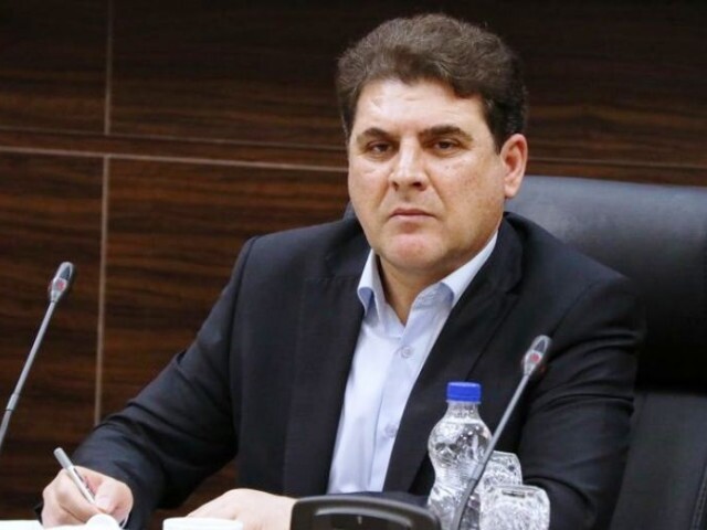 خدمت، فراتر از دولتهاست؛ سیاست را باید از انحصار خارج کرد