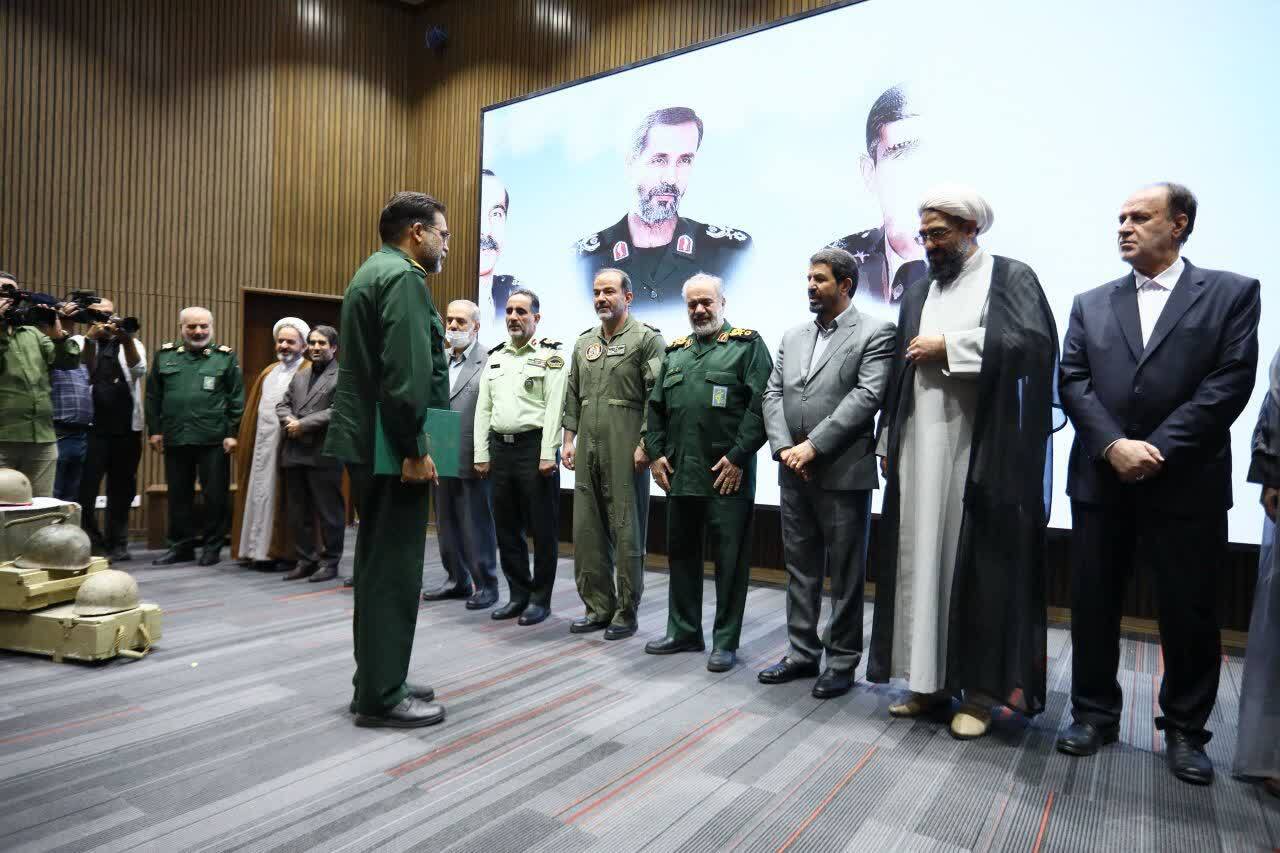 ما انقلابمان را در جنگ به جهان صادر کردیم ما انقلابمان را در جنگ به جهان صادر کردیم