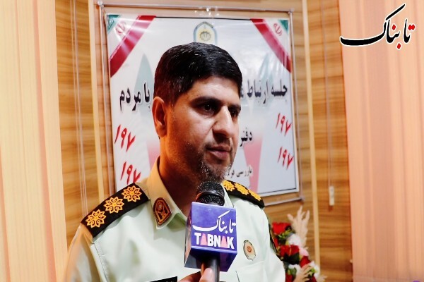 پاسخگویی بی واسطه پلیس ایلام به مشکلات شهروندان در هفته فراجا + فیلم پاسخگویی بی واسطه پلیس ایلام به مشکلات شهروندان در هفته فراجا + فیلم