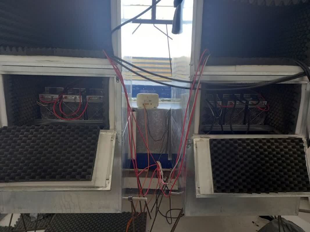 کشف ۳ دستگاه ماینر غیرمجاز در شهرستان دالاهو کشف ۳ دستگاه ماینر غیرمجاز در شهرستان دالاهو