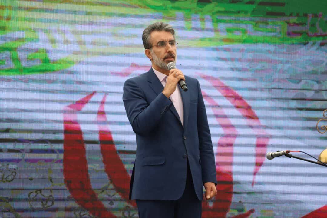 آغاز هفته تربیت بدنی و ورزش با نواختن زنگ ورزش توسط مدیرکل ورزش و جوانان مازندران