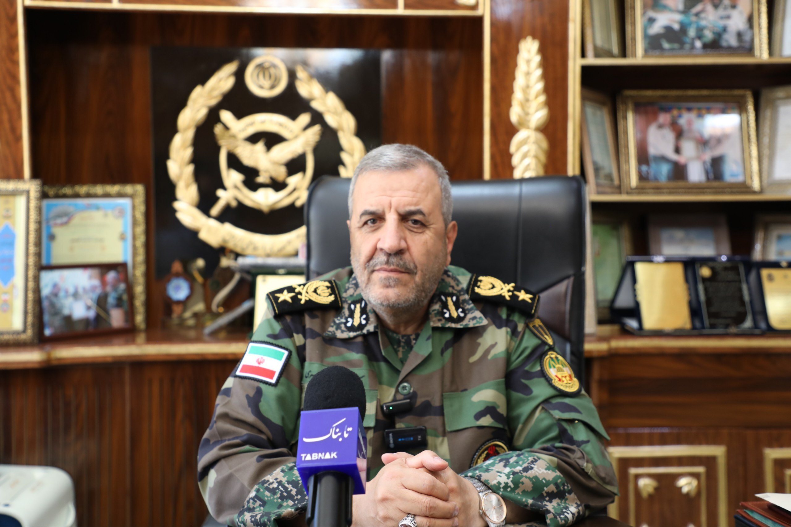 سرنگونی پهپاد پیشرفته «هرون» توسط پدافند ارتش در غرب کشور / انهدام ۱۷ پهپاد متخاصم در جنگ دوازدهروزه سرنگونی پهپاد پیشرفته «هرون» توسط پدافند ارتش در غرب کشور / انهدام ۱۷ پهپاد متخاصم در جنگ دوازدهروزه