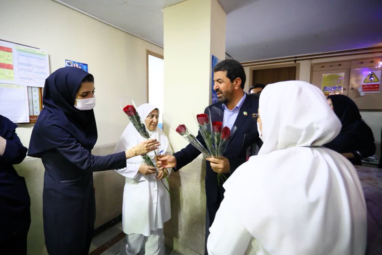 پرستاران مهم‌ترین رکن نظام سلامت هستند/ پیگیر جدی مطالبات کادر درمان در سطح ملی و استانی هستیم