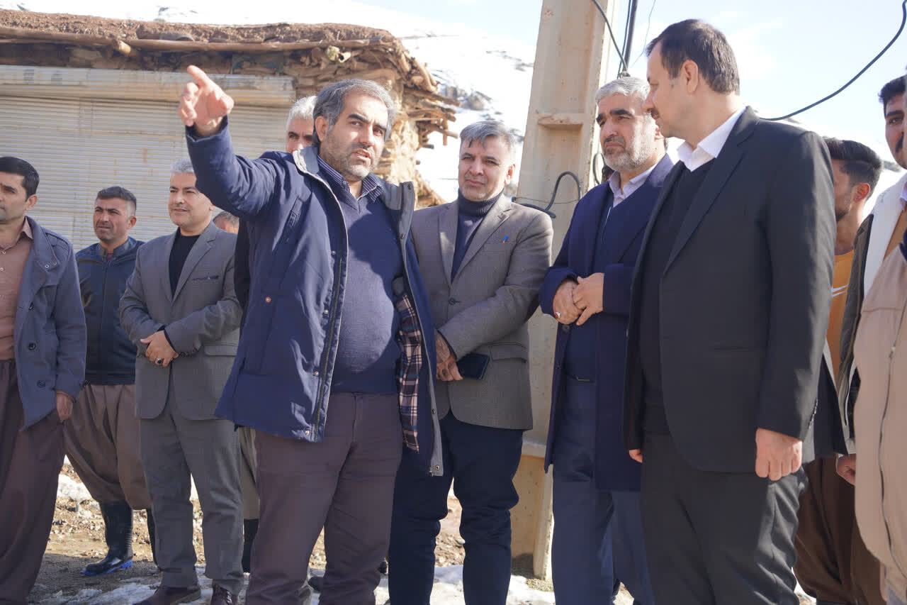 بازدیدهای میدانی مسئولان برنامهریزی کشور از پروژههای عمرانی و آموزشی کردستان در سفر به دیواندره، سقز و بانه بازدیدهای میدانی مسئولان برنامهریزی کشور از پروژههای عمرانی و آموزشی کردستان در سفر به دیواندره، سقز و بانه